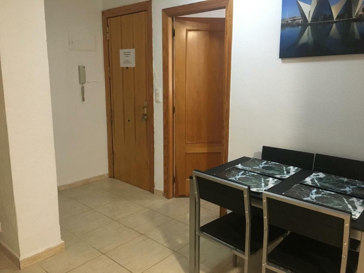 Apartamento Ciudad De Las Ciencias 2 Валенсия Экстерьер фото